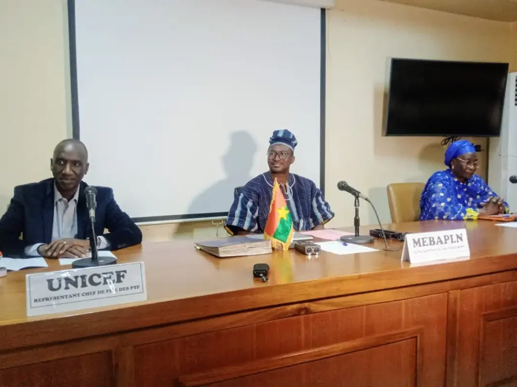 Burkina Faso : Signature d’un aide-mémoire pour rehausser la qualité de l’enseignement.